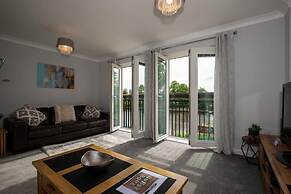 Host Stay Blue Bridge View