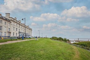 Host Stay 1 The Mount