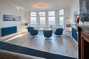 Host Stay Captain s Deck Seafront Apartment