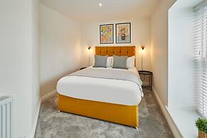 Host Stay 3 The Mount