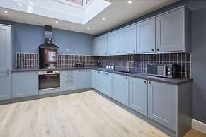 Host Stay Castle View