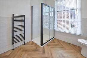 Host Stay Castle View