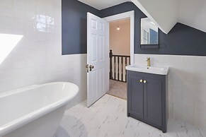 Host Stay Castle View