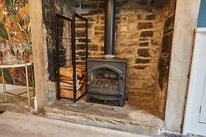 Host Stay Cobble Cottage