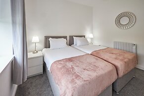 Host Stay Britton Hall Bungalow