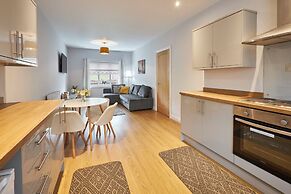 Host Stay Britton Hall Bungalow