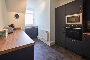 Host Stay The Garret Suite