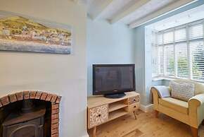 Host Stay Honey Cottage