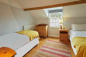 Host Stay Hampdon Cottage
