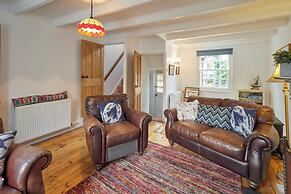 Host Stay Hampdon Cottage