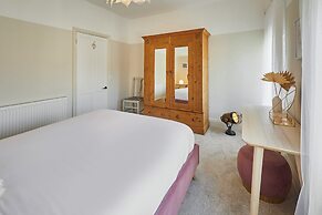 Host Stay Luna Terrace