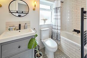 Host Stay Luna Terrace