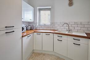 Host Stay Flat 4 Groveside