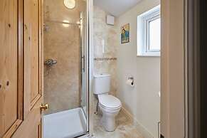 Host Stay Westbourne Grove Apartment