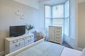 Host Stay Sandpiper Apartment