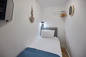 Host Stay Wadsworth Cottage