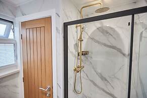 Host Stay Wadsworth Cottage