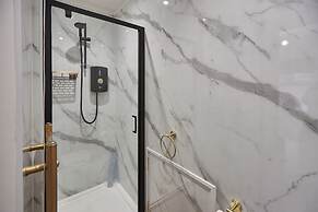 Host Stay Wadsworth Cottage