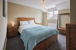 Host Stay Beachcomber s Rest