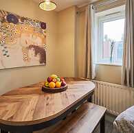 Host Stay Beachcomber s Rest