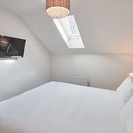 Host Stay Aidan Gardens