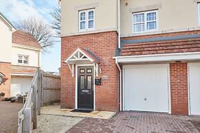 Host Stay Aidan Gardens