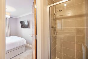 Host Stay Aidan Gardens