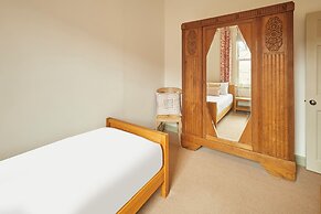 Host Stay St Denys View