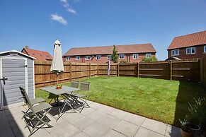 Host Stay Cornflower Way