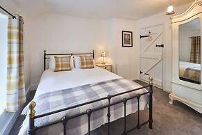 Host Stay Daisy s Cottage