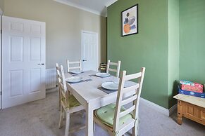 Host Stay Sand Dancers Stay