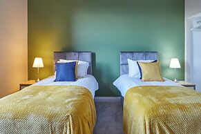 Host Stay Sand Dancers Stay