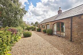 Host Stay Sandpipers