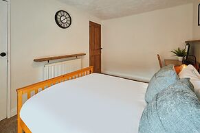 Host Stay Church View Cottage