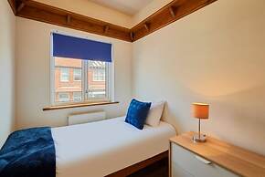 Host Stay Cromwell House