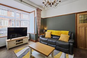 Host Stay Cromwell House