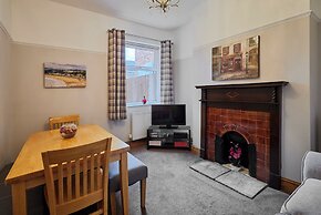 Host Stay Cromwell House