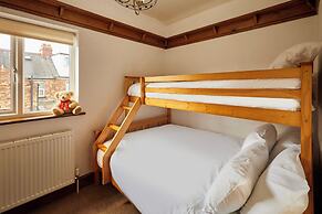 Host Stay Cromwell House