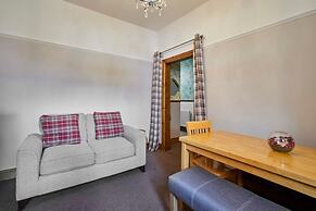 Host Stay Cromwell House