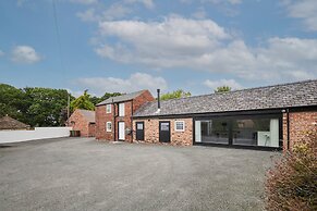 Host Stay The Hay Loft