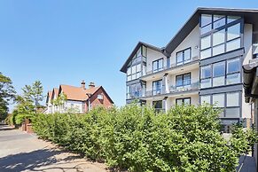 Host Stay Scarborough View Luxury Apartment