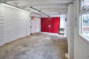 Host Stay South Riggs