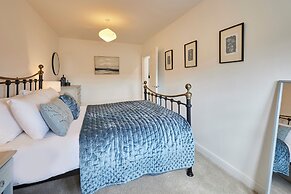 Host Stay Clackgill Cottage