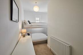 Host Stay Clackgill Cottage