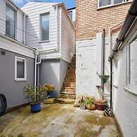 Host Stay The Hideaway