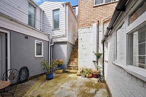 Host Stay The Hideaway