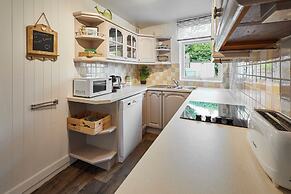 Host Stay Hope Cottage