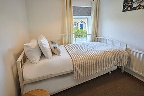 Host Stay Hope Cottage