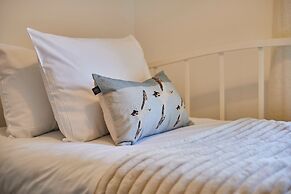 Host Stay Hope Cottage