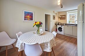 Host Stay North Cottage